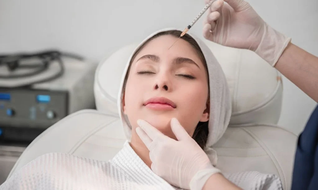 6 Merk Skin Booster yang Bagus, Bikin Wajah Auto Kenyal - Skin Booster Jakarta